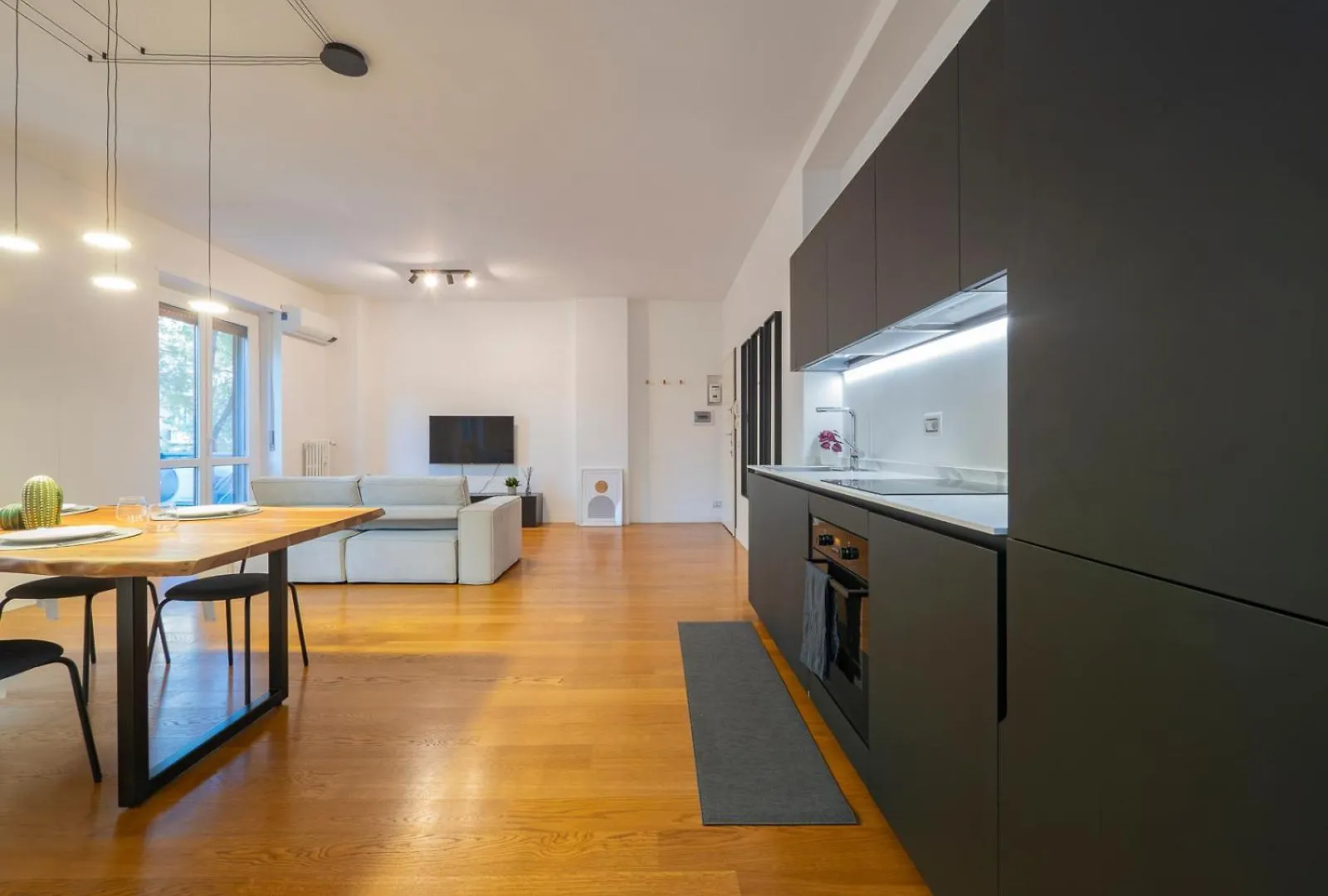 Milano In Stile, Appartamento Comodo Ed Elegante Lejlighed