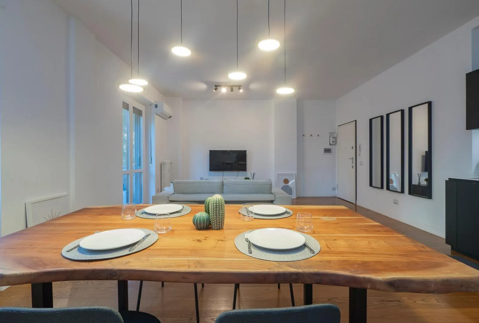 Lejlighed Milano In Stile, Appartamento Comodo Ed Elegante Italien