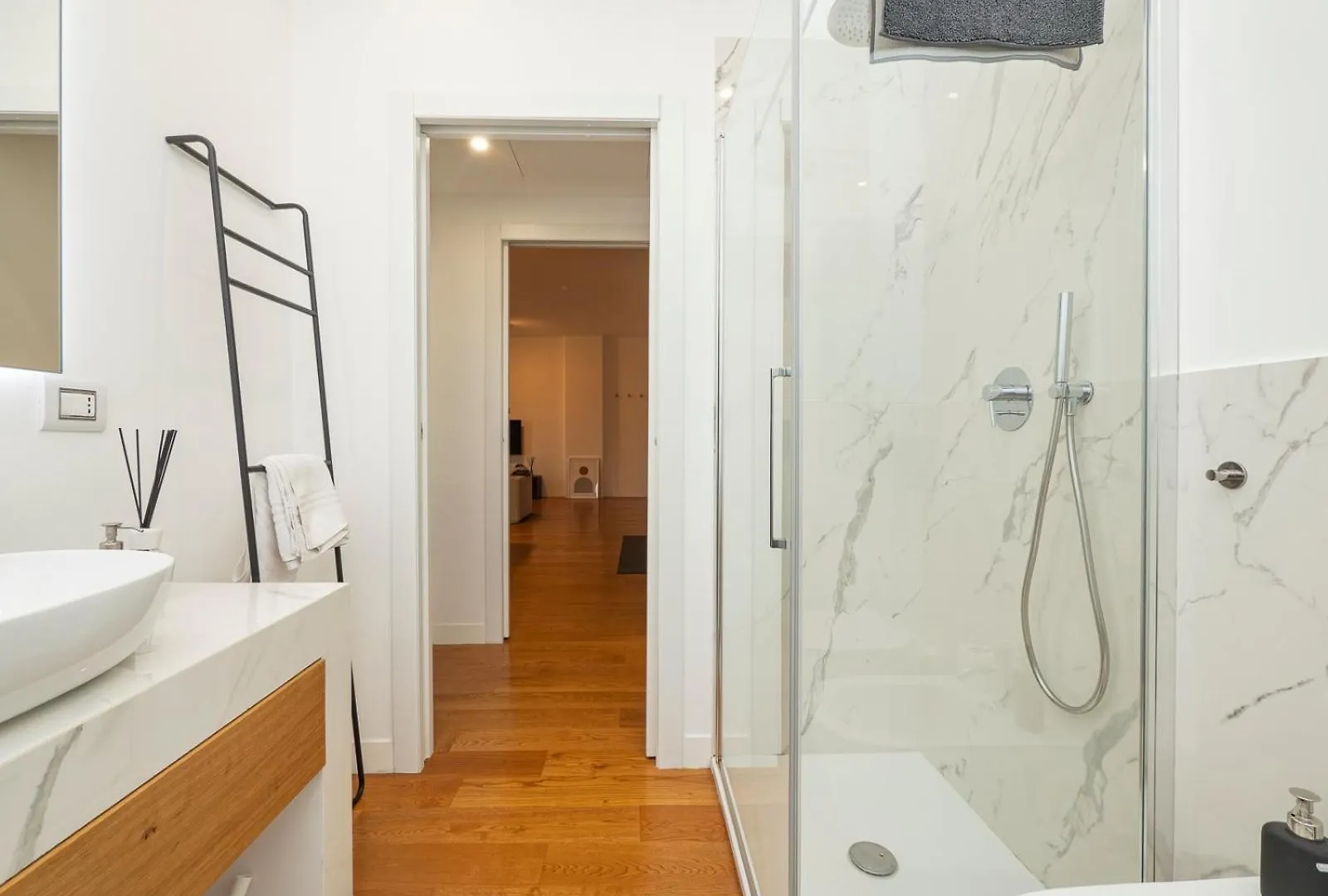 Milano In Stile, Appartamento Comodo Ed Elegante 0*,  Italien